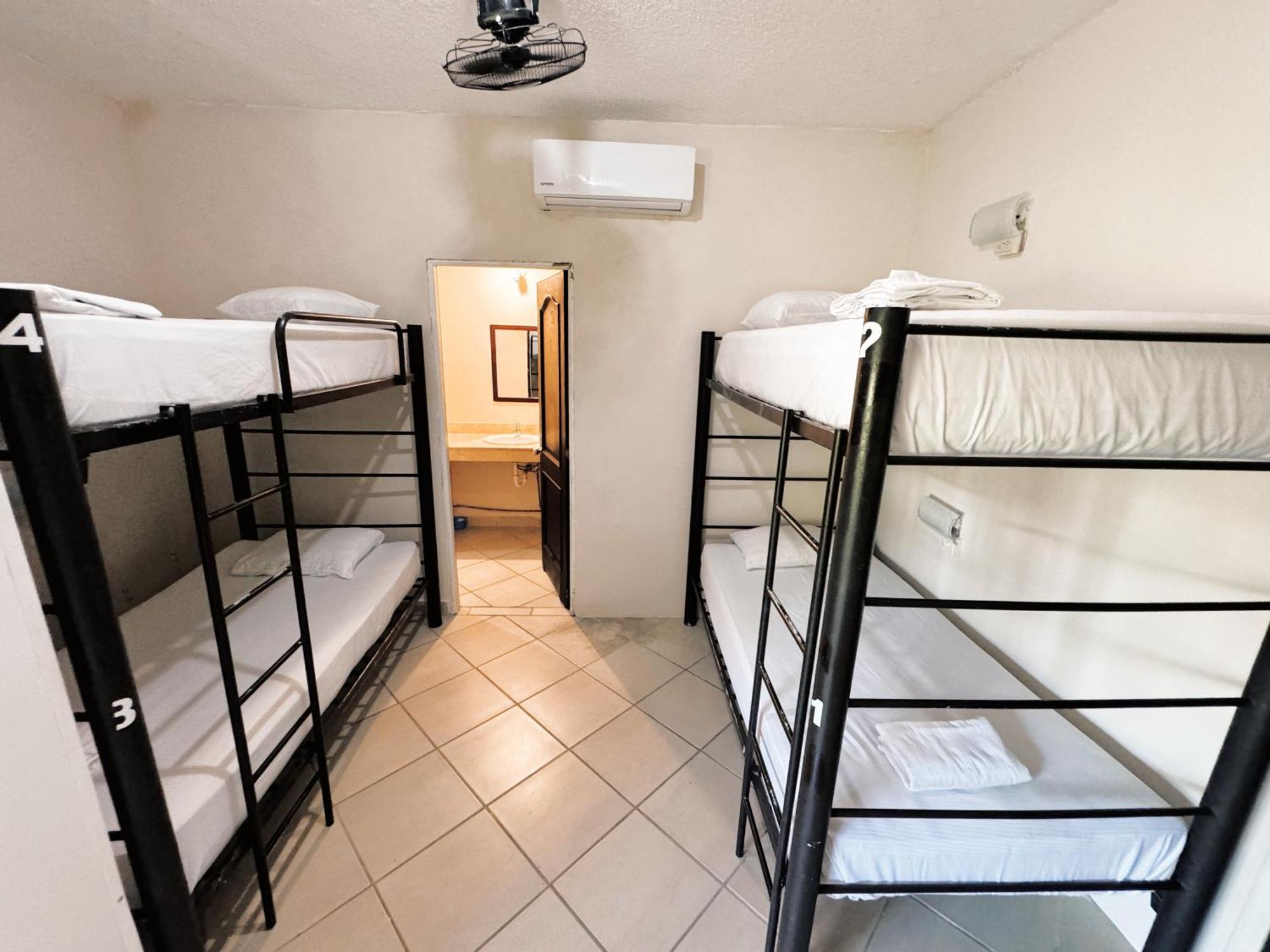 פלאייה דל כרמן 3B Wellness Hotel & Hostel Adults Only מראה חיצוני תמונה